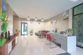 V Tharm Hotel - Image 3