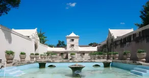 Hotel Adilla Syariah Ambarukmo - Image 3