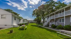 Colonial Shores Resort - Image 4