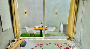 8 Plus Motels - Image 4