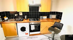 Whole 1 bed flat in Northampton - Image 4