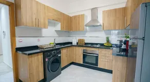 Elegant apartment 2min from TGV station & Beach - Image 4