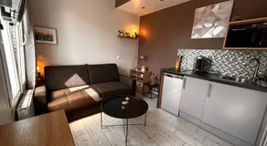 Mini studio et espace extérieur - Image 2