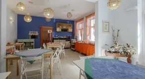 Red Carpet Hostel - Image 5