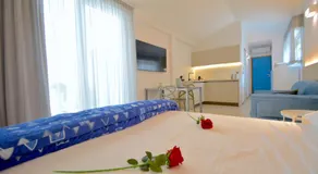 Prime Blue Suite - Appartamenti con jacuzzi privata - Image 2