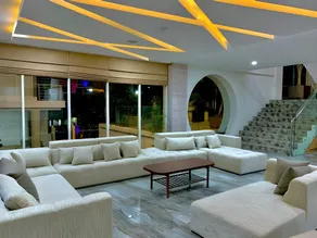Sinergi Hotel & Villa - Image 4