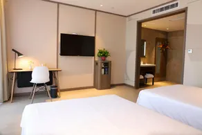 Hanting Hotel Fuyang Taihe Wanda Plaza - Image 2