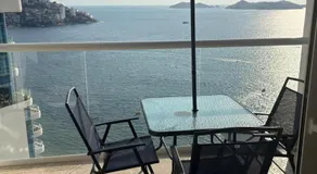 Lakshmi Armandos Acapulco - Image 4