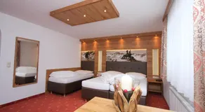 Hotel Garni Corinna - Image 2