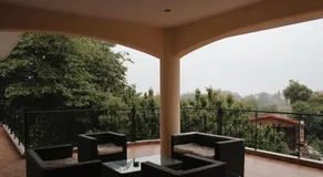 Enastron Hotel - Image 4