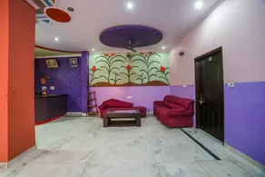 OYO 22941 Hotel D Square - Image 2