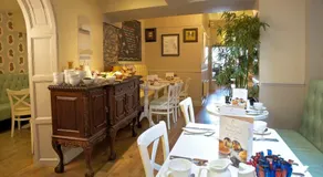 The Old Bank Town House - Image 3