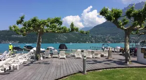 la baie des voiles ,vue lac d'Annecy ,plage privée - Image 4