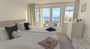 Jan Dee Cottage - Image 2