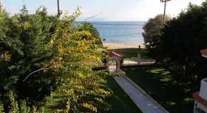 Beach House Villa - Image 5