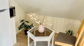 A beautiful 3-bedroom apartment with stunning views and free parking - Image 4