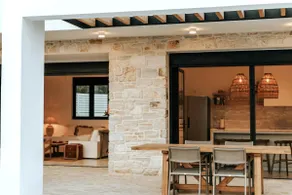 Villa Nepenthe - Image 2