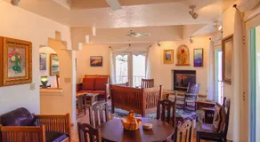 Topanga Canyon Inn Bed and Breakfast - Image 4