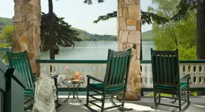 Lake Pointe Inn - Image 4