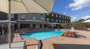 La Quinta Inn & Suites Nacogdoches - Image 3