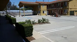 Economy Inn Motel - Image 5