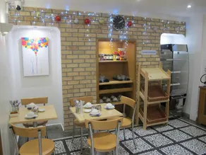 Alhambra Hotel - Image 3