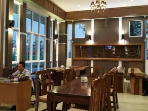 Silayok Grand Hotel - Image 4