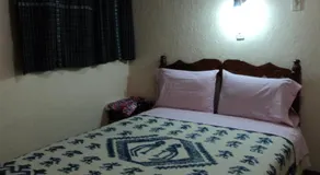 Hotel Chalet - Image 2