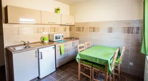 Türkiz Apartman - Image 4
