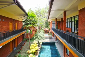 Villa Gardenia Bandung - Image 5