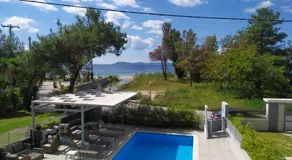 Divine Luxury Apartments - Image 3