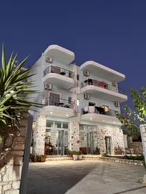 Vila Llaka - Image 2