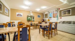 Easy Star Hotel - Image 2
