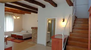 Anna Villa - Image 2