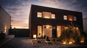 Ô Spa Privatif - Luxury Suite - JACUZZI-SAUNA-NETFLIX-FISHSPA-SERVIETTES-PEIGNOIRS-SANDALES-CAFE - Image 3