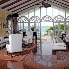 Shaw Park Beach Hotel & Spa - Image 3