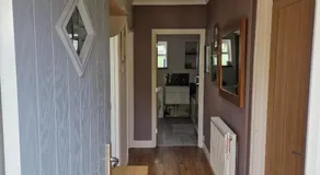 Family-Friendly Bungalow near Salisbury - Image 3