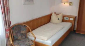 Landgasthof Hotel Grüner Baum - Image 2