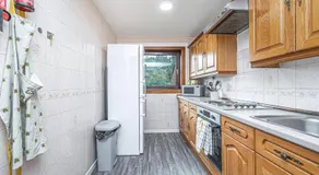 City Centre Apartment - Image 5