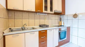 Old Town Apartment - Image 4