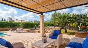 Traditional house Casa Binitaref with pool in Sineu - Image 3