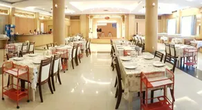 Major Grand Hotel - Image 5