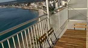 Studio with lovely sea views - Image 2