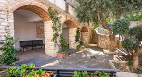 PIAZZA LAURINO Apartments - Image 4