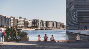 Central Oslo Apartment with Private Balcony - Image 4