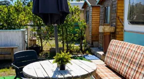 Vdb Lodge - coworking space - Work Relax & Sleep - Image 3