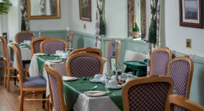The Racehorses Hotel - Image 5