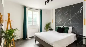 LE CHILL Suite & SPA (Jacuzzi et Sauna privés) - Image 2