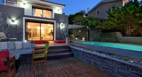 Adam & Eve Villas - Image 3