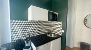 Charming Central Apartment - Reims - Image 4